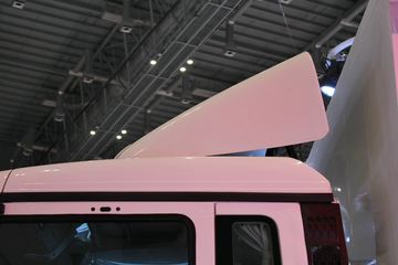 �й����� HOWO T5G�п� 180���� 4X2 6.92����ʽ�ػ���ͼƬ