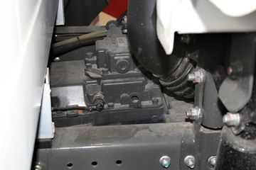 �й����� HOWO T5G�п� 180���� 4X2 6.92����ʽ�ػ���ͼƬ