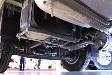 �й����� HOWO T5G�п� 180���� 4X2 6.92����ʽ�ػ���ͼƬ