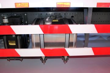 �й����� HOWO T5G�п� 180���� 4X2 6.92����ʽ�ػ���ͼƬ