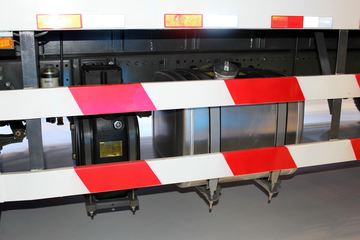 �й����� HOWO T5G�п� 180���� 4X2 6.92����ʽ�ػ���ͼƬ