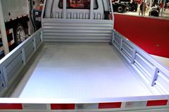 重汽王牌 W1系 1.8L 62马力 柴油 2.3米双排栏板微卡(CDW1030S1M4)