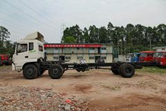 东风特商 中卡 210马力 6X2 9.6米厢式载货车(EQ5253XXYF1)