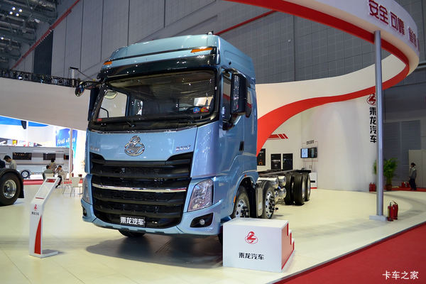 东风柳汽 乘龙H7重卡 350马力 8X4 9.6米载货车底盘(LZ1310H7FB)