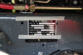 格尔发A3&nbsp;牵引车底盘                                                图片