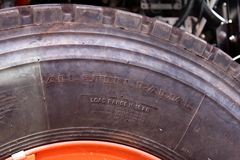 江淮 格尔发A3L重卡 280马力 4X2 港口牵引车(窄体)(HFC4181P2K4A35F)