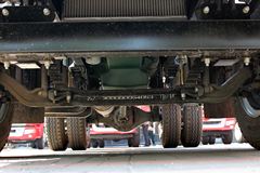 江淮 格尔发K3L中卡 220马力 4X2牵引车(HFC4141P3K1A35F)