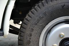 跃进 小福星S50 1.8L 68马力 柴油 2.1米双排微卡(NJ5031XXYPBBNS1)