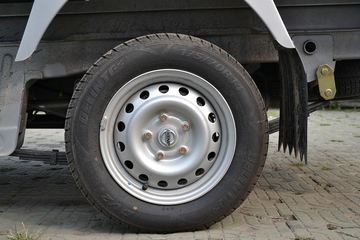 �� T32 1.3L 82���� ���� 2.1��˫��΢��(������)(SY1020LC4AP)ͼƬ