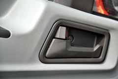 金杯 运盈M系列 129马力 4X2 4.23米单排厢式轻卡底盘(SY5040XXYD-V1)