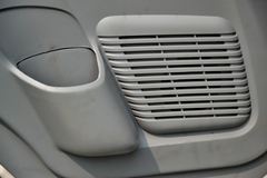 金杯 运盈M系列 129马力 4X2 4.23米单排厢式轻卡底盘(SY5040XXYD-V1)