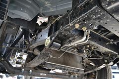 金杯 运盈M系列 129马力 4X2 4.23米单排厢式轻卡底盘(SY5040XXYD-V1)