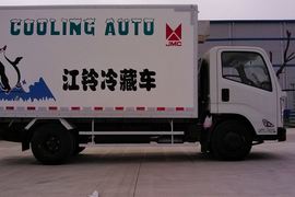 凯锐800 冷藏车外观图片