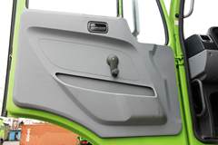 北奔 NG80B重卡 336马力 8X4 6.4米新型环保渣土车(ND33103D28J)