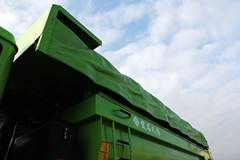 北奔 NG80B重卡 336马力 8X4 6.4米新型环保渣土车(ND33103D28J)