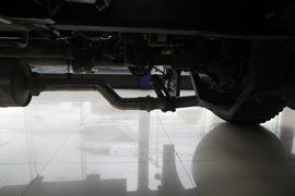 菱马H3&nbsp;载货车底盘                                                图片