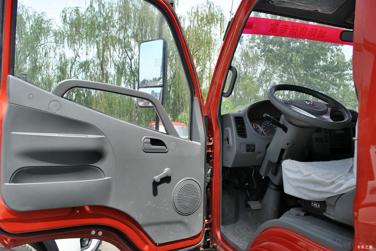  ŷ5ϵп 170 4X2 6.2ʽػ(BJ5139XXY-F2)ʻ                                               