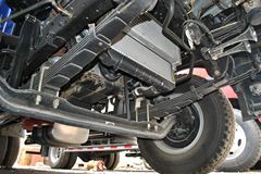 福田 欧马可5系中卡 170马力 4X2 7.8米仓栅式载货车(BJ5169XXY-F2)