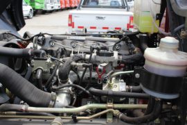 欧马可5系&nbsp;载货车底盘                                                图片