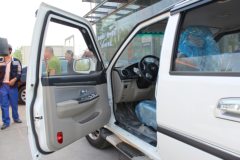 福田 萨普Z6 征服者 2.4L汽油 136马力 两驱 双排皮卡(舒适版)