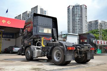 王牌W5G&nbsp;牵引车外观                                                图片