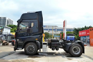 王牌W5G&nbsp;牵引车外观                                                图片