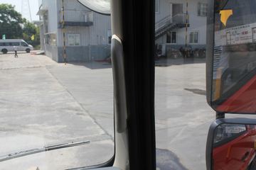 �������ó� ��� 180���� 4X2 6.3���泵��(ʯú��)ͼƬ