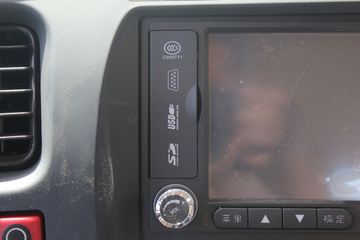 �������ó� ��� 180���� 4X2 6.3���泵��(ʯú��)ͼƬ