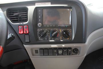 �������ó� ��� 180���� 4X2 6.3���泵��(ʯú��)ͼƬ