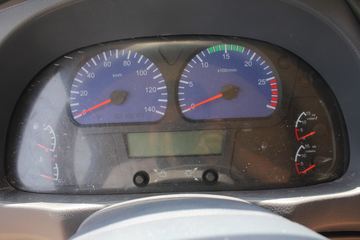 �������ó� ��� 180���� 4X2 6.3���泵��(ʯú��)ͼƬ