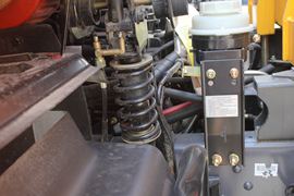 东风天锦&nbsp;随车吊底盘图片