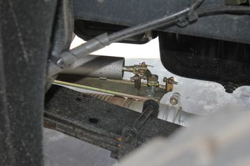 �������ó� ��� 180���� 4X2 6.3���泵��(ʯú��)ͼƬ