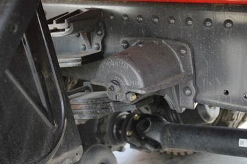 �������ó� ��� 180���� 4X2 6.3���泵��(ʯú��)ͼƬ