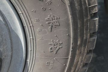 �������ó� ��� 180���� 4X2 6.3���泵��(ʯú��)ͼƬ