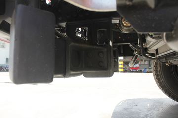 �������ó� ��� 180���� 4X2 6.3���泵��(ʯú��)ͼƬ