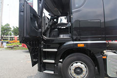 青岛解放 JH6重卡 420马力 6X4牵引车(CA4250P25K2T1E4)