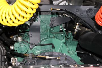 �ൺ��� JH6�ؿ� 460���� 6X4ǣ����ͼƬ