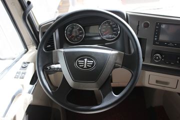 �ൺ��� JH6�ؿ� 460���� 6X4ǣ����ͼƬ