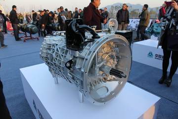 中国重汽HW19712CL 12挡 手动变速箱