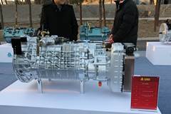 中国重汽HW19712CL 12挡 手动变速箱