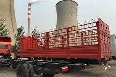 东风特商 中卡 210马力 6X2 9.6米仓栅式载货车(EQ5253CCYF2)