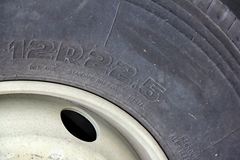一汽解放 J6P重卡 420马力 6X4自动挡牵引车(AMT手自一体)(CA4250P66K24T1A1HE4X)