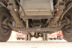 陕汽商用车 轩德中卡 190马力 4X2 6.75米仓栅式载货车(SX5168CCYGP4)