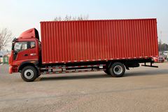 福田 瑞沃中卡 168马力 4X2 6.7米厢式载货车(BJ5165XXY-4)