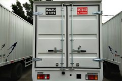 庆铃 五十铃100P 98马力 3.2米双排厢式轻卡(QL5040XXY3HWR)