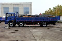 福田 瑞沃中卡 220马力 6X2 7.5米栏板载货车(BJ1255VNPHE-5)