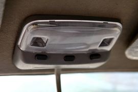 骁运&nbsp;载货车驾驶室                                               图片