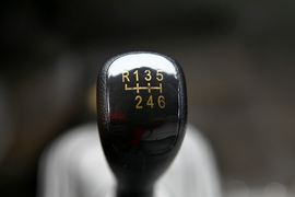 骁运&nbsp;载货车驾驶室                                               图片