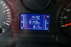 福田 骁运 110马力 3.2米双排栏板载货车