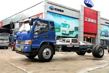 骏铃E7&nbsp;载货车外观                                                图片